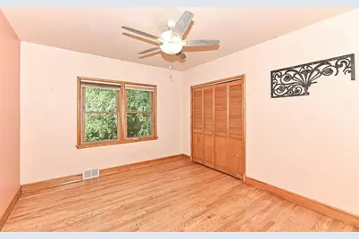 341 S Kane St, Burlington, WI 53105 - Photo 31