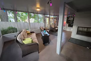 341 S Kane St, Burlington, WI 53105 - Photo 37