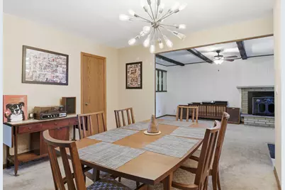 236  4 Mile Rd, Racine, WI 53402 - Photo 5