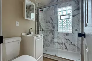5261 N 46th St, Milwaukee, WI 53218 - Photo 7