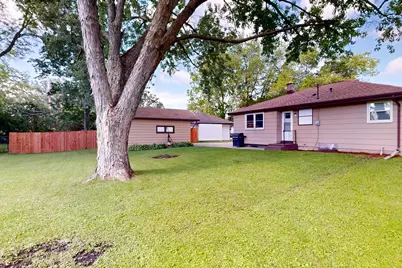 927  Peterson St, Fort Atkinson, WI 53538 - Photo 21