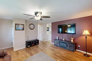 927 Peterson St, Fort Atkinson, WI 53538 - Photo 3