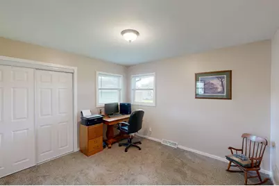 927  Peterson St, Fort Atkinson, WI 53538 - Photo 17