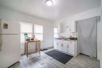 2808 N 48th St #2810, Milwaukee, WI 53210 - Photo 7