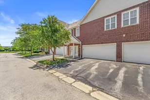 12155 W Virginia Cir, Franklin, WI 53132 - Photo 29
