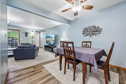 W240N2550 E Parkway Meadow Cir #2, Pewaukee, WI 53072 - Photo 7