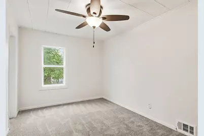 1503  Thurston Ave, Racine, WI 53405 - Photo 21