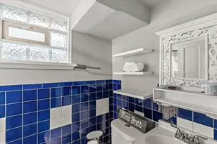 2918 S 7th St, Milwaukee, WI 53215 - Photo 25