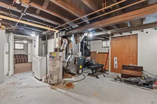 2918 S 7th St, Milwaukee, WI 53215 - Photo 23