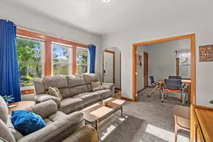 2918 S 7th St, Milwaukee, WI 53215 - Photo 7