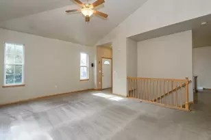 2812 E Somers Ct, Cudahy, WI 53110 - Photo 3