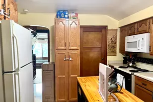 1634 S 58th St, West Allis, WI 53214 - Photo 21