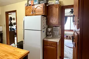 1634 S 58th St, West Allis, WI 53214 - Photo 19