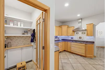 W266N6696  Beacon Hills Dr, Lisbon, WI 53089 - Photo 13