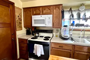 1634 S 58th St, West Allis, WI 53214 - Photo 21