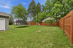 1210 Hamilton St, Manitowoc, WI 54220 - Photo 25