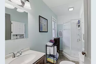 1210  Hamilton St, Manitowoc, WI 54220 - Photo 9