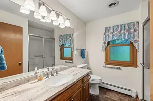 7631 W 5 Mile Rd, Racine, WI 53126 - Photo 17
