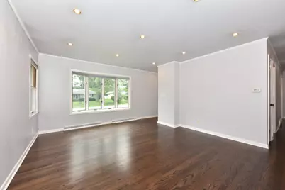 7737 N 49th St, Brown Deer, WI 53223 - Photo 5