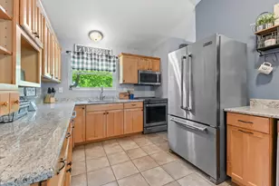 4948 Deerwood Dr, Racine, WI 53406 - Photo 7