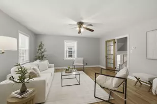 4640 N Woodruff Ave, Whitefish Bay, WI 53211 - Photo 3