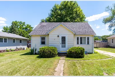 3321  26th St, La Crosse, WI 54601 - Photo 1