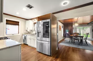 N89W15288 Jefferson Ave, Menomonee Falls, WI 53051 - Photo 11