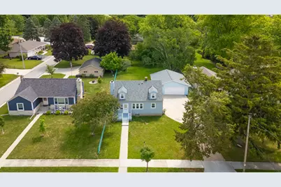 1006  13th Ave, Grafton, WI 53024 - Photo 9