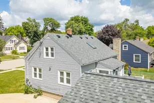 1006 13th Ave, Grafton, WI 53024 - Photo 7