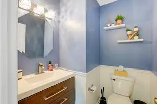 2549 Fox River Pkwy, Waukesha, WI 53189 - Photo 13