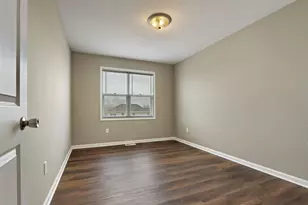 342 Cattail Ct, Genoa City, WI 53128 - Photo 7
