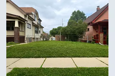 16 S 58th St, West Allis, WI 53214 - Photo 1
