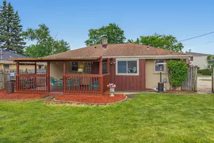 N89W15350 Cleveland Ave, Menomonee Falls, WI 53051 - Photo 23