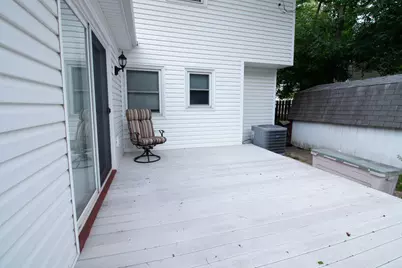 11634 W Dearbourn Ave, Wauwatosa, WI 53226 - Photo 15