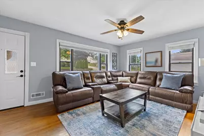 1704  Murray Ave, Waukesha, WI 53186 - Photo 3