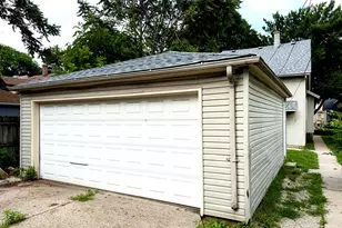 1323 S 37th St., Milwaukee, WI 53215 - Photo 3