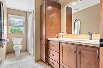 734  Juline Way, Onalaska, WI 54650 - Photo 15