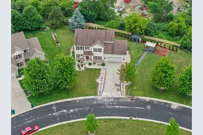 W141N10538  Wooded Hills Dr, Germantown, WI 53022 - Photo 47