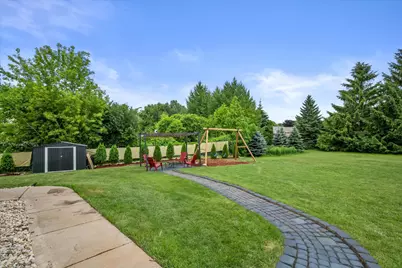 W141N10538  Wooded Hills Dr, Germantown, WI 53022 - Photo 41