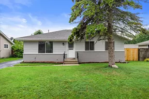 6902 Brian Dr, Racine, WI 53402 - Photo 33
