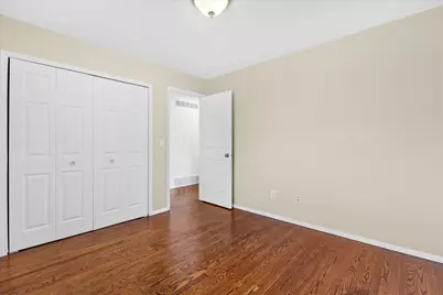6902  Brian Dr, Racine, WI 53402 - Photo 19