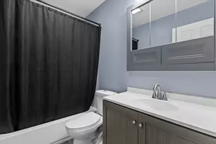 6902 Brian Dr, Racine, WI 53402 - Photo 13