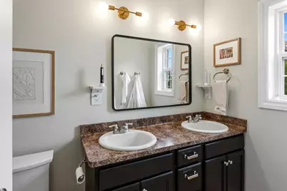 1825 S 3rd St #1825, Milwaukee, WI 53204 - Photo 9