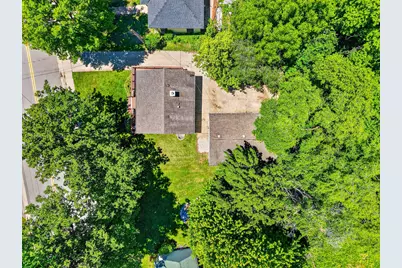 608 W Capitol Dr, Hartland, WI 53029 - Photo 59