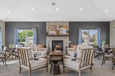 N28W25172  Parkway Ridge Cir #B, Pewaukee, WI 53072 - Photo 39