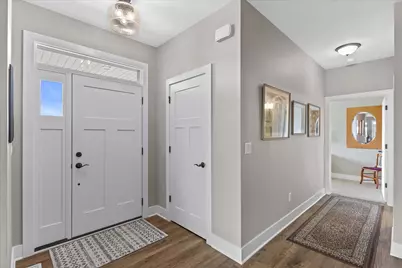 N28W25172  Parkway Ridge Cir #B, Pewaukee, WI 53072 - Photo 21