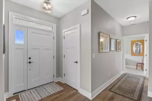 N28W25172 Pkwy Rdg Cir, Pewaukee, WI 53072 - Photo 21