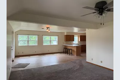 610 E Wisconsin St #610 1/2, Delavan, WI 53115 - Photo 7