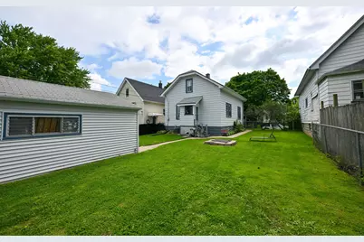 2025 S 71st St, West Allis, WI 53219 - Photo 27