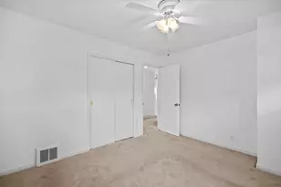 3762 N 73rd St, Milwaukee, WI 53216 - Photo 9